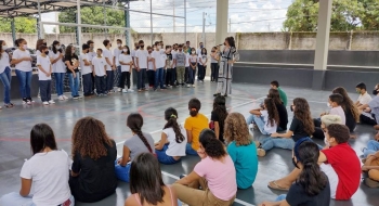 Em Aparecida de Goiânia, Governo de Goiás constrói 14 quadras esportivas em escolas estaduais